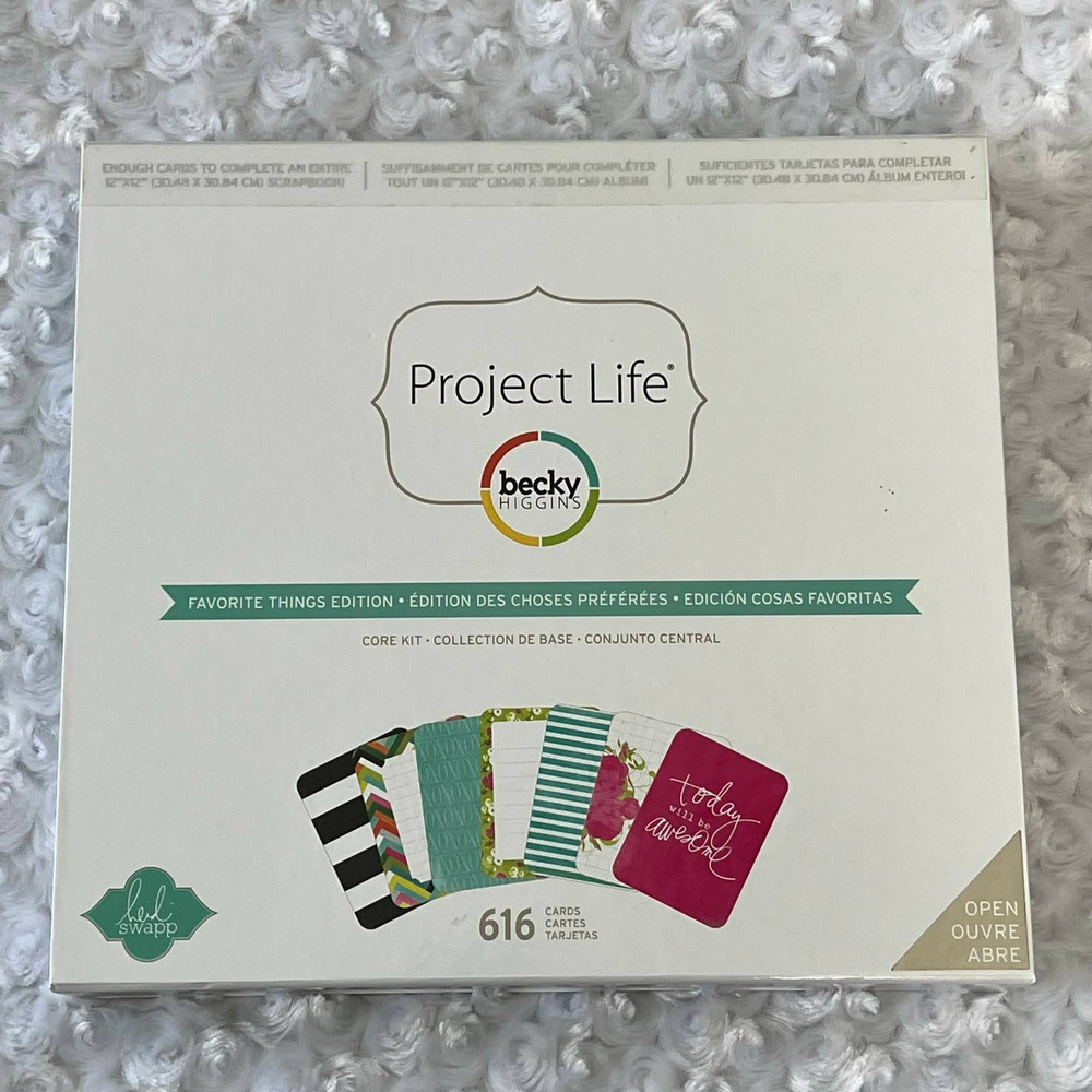 Becky Higgins Project Life Core Kit - Favorite Things Edition 616 Cards